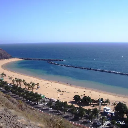 Seaview Near The Apartment